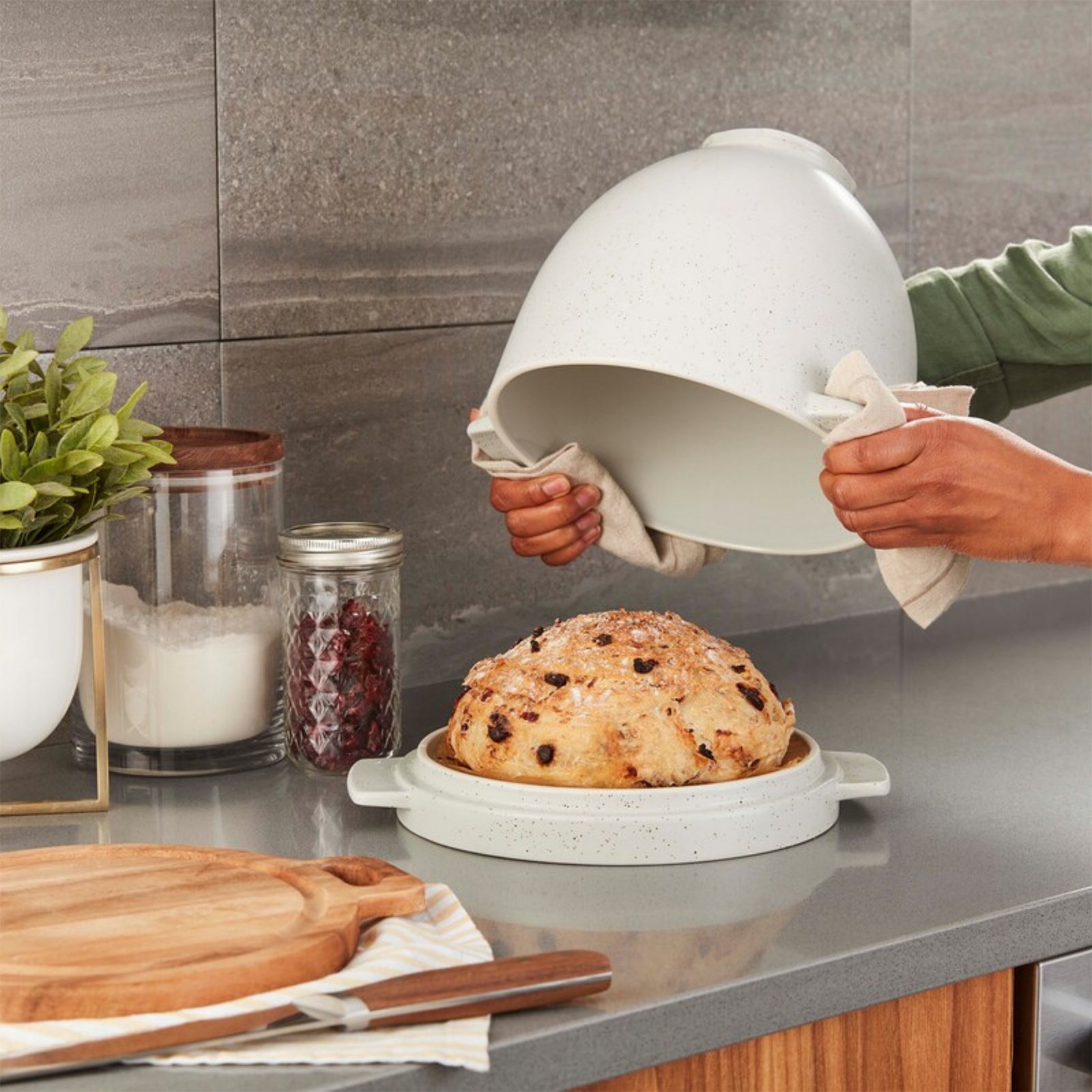 KAID PİŞİRİCİ KAPAKLI EKMEK KASESİ 5KSM2CB5BGS