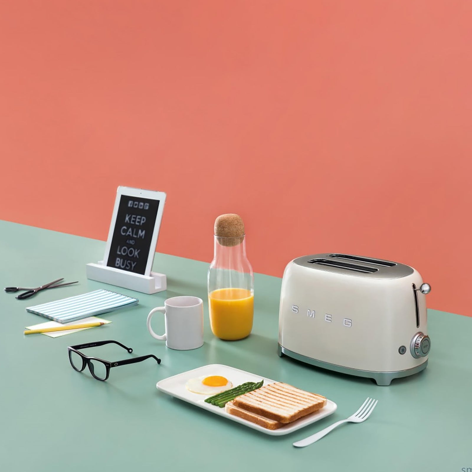 Smeg 2x2 Ekmek Kızartma Makinesi Cream Tsf01Creu