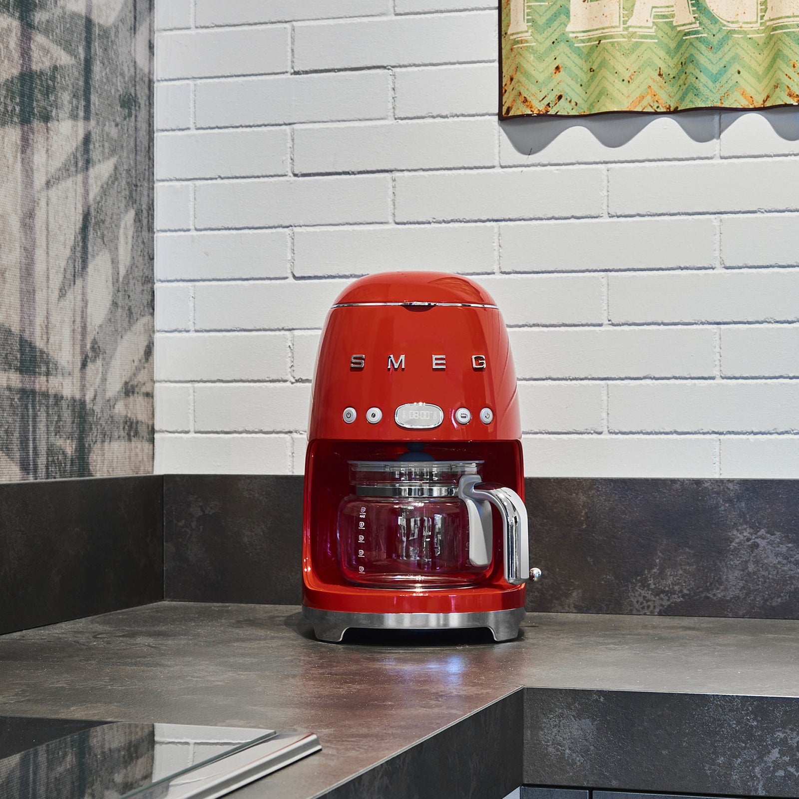 Smeg DCF02RDEU Red Filtre Kahve Makinesi